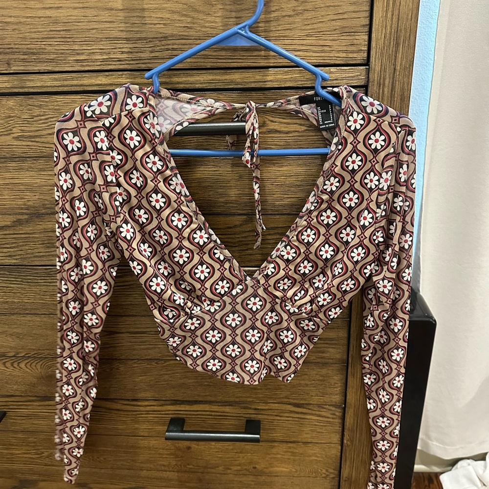 Forever 21 Brown and Red Crop Tie Front Blouse